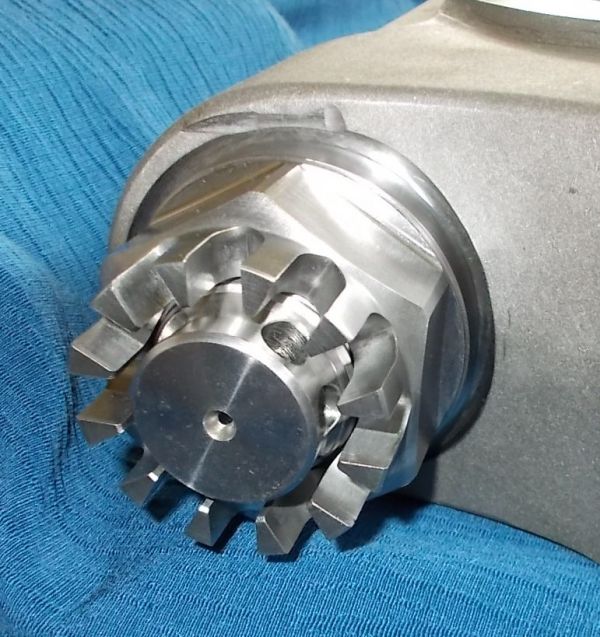 particolare-dado-bielleC9962E04-FE08-F49D-FBD1-49F38967E2F7.jpg